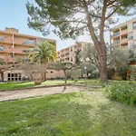 In With Swimming Pool And Balcony * Йер