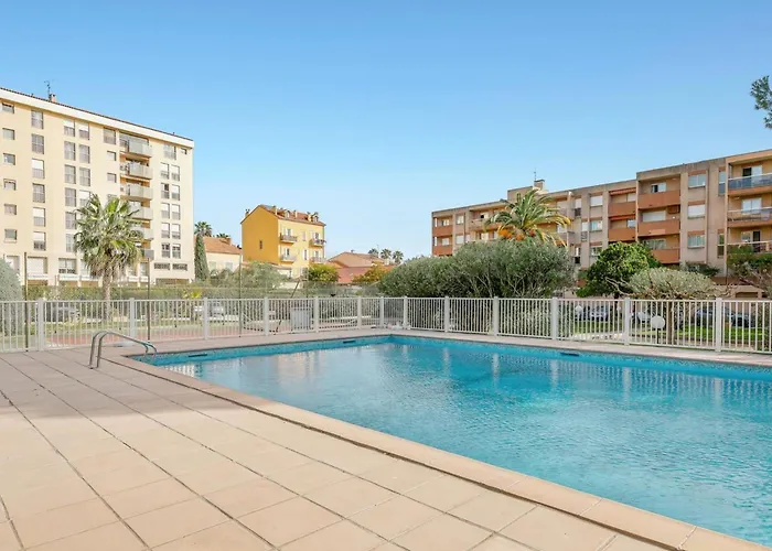 In With Swimming Pool And Balcony Apartment